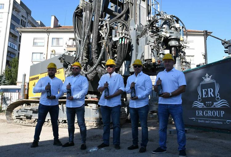 Стартира строителството на най-голямата и луксозна сграда в гр. Хасково