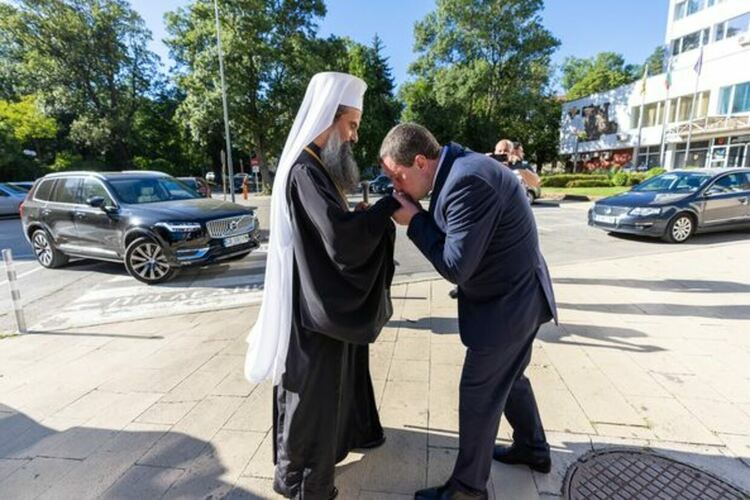 Негово светейшество патриарх Даниил посети Перник