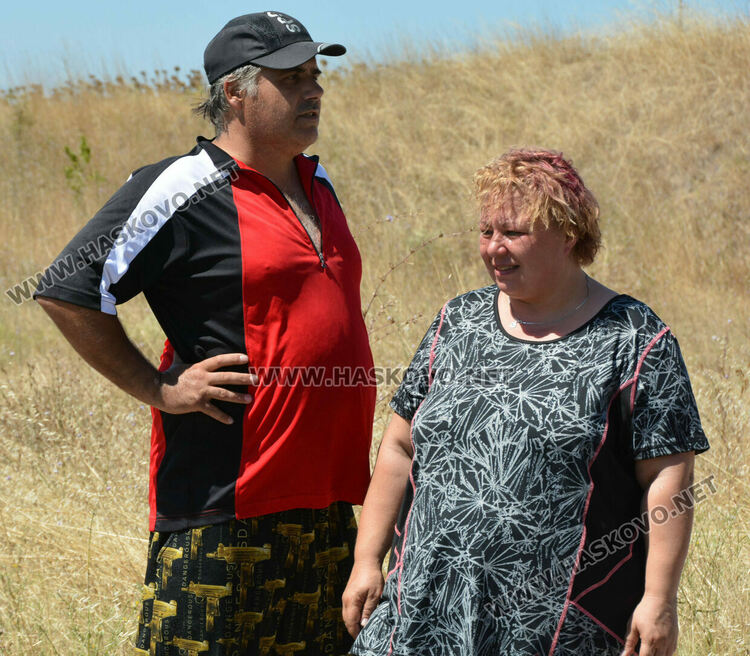 „Крайслер“ се самозапали и изгоря на път Е-80 край Хасково