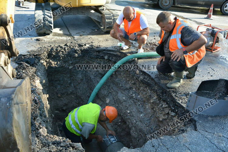 Повреди оставиха голяма част от кварталите „Македонски“ и „Овчарски“ без вода