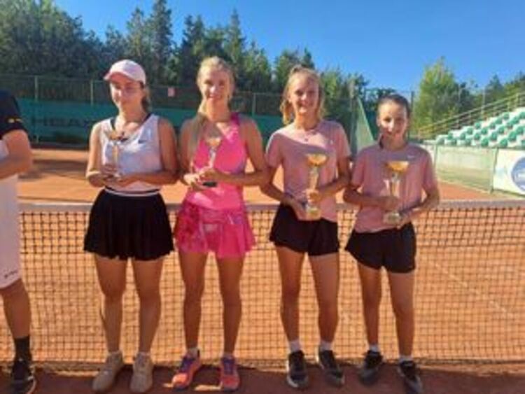 Снимки Тенис клуб „Хасково 2015“