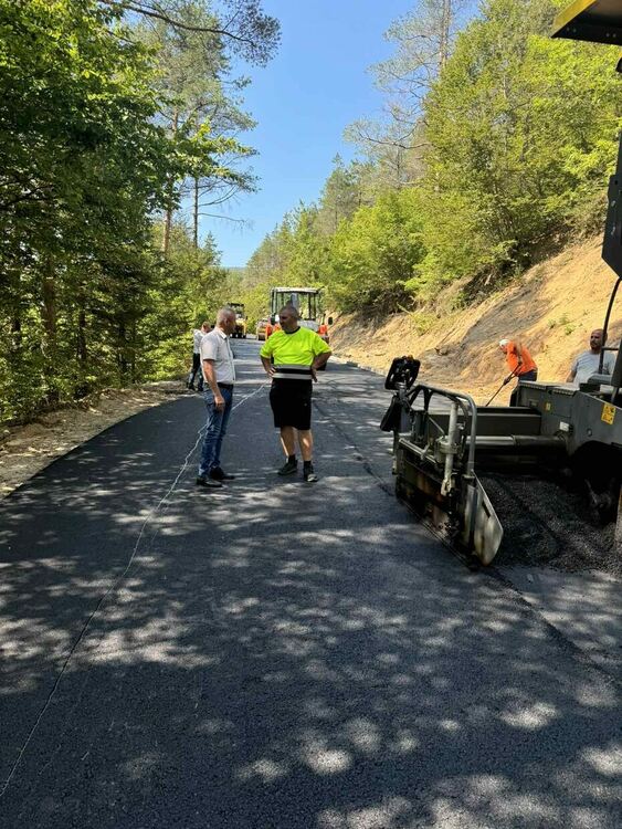 Вече има нов асфалт по пътя Витина-Поляна