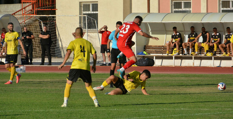 Свиленград нанесе втора поредна загуба на Саяна Хасково