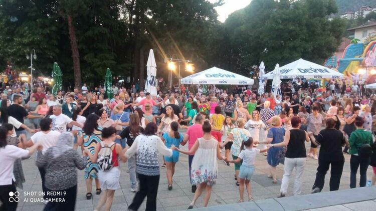 Valemo “Grill And Lunch” е ресторант за 2024 година в Девин 