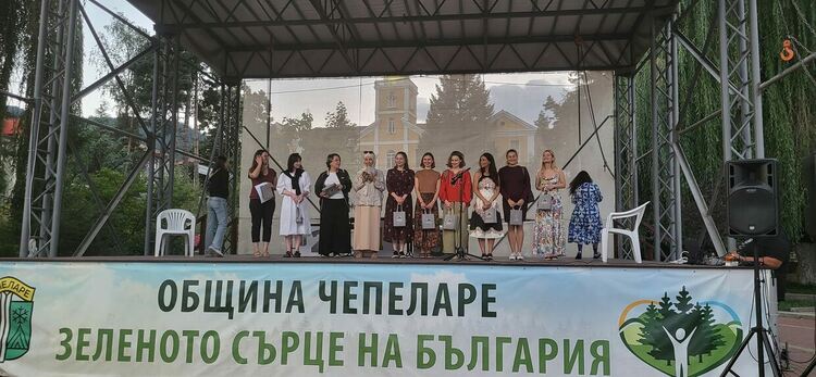 Писателски лагер събра жени писателки от цяла Европа в Чепеларе