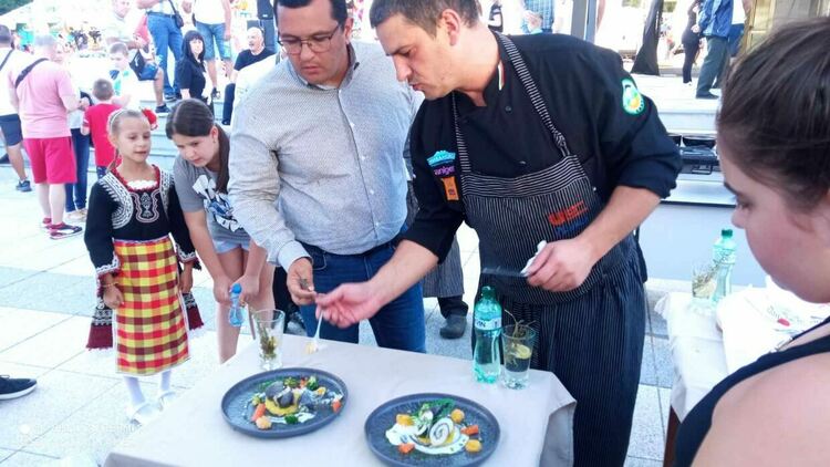 Valemo “Grill And Lunch” е ресторант за 2024 година в Девин 