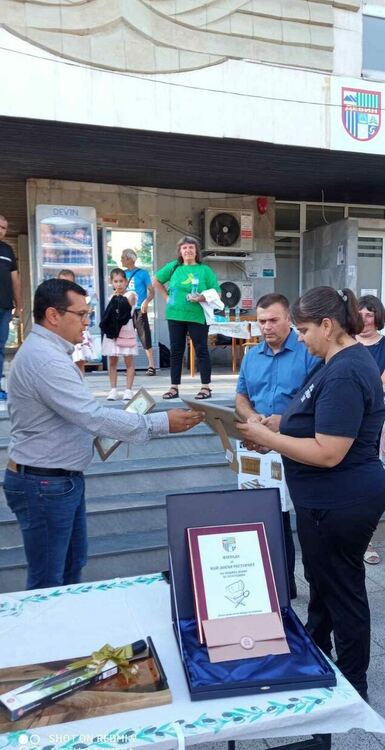 Valemo “Grill And Lunch” е ресторант за 2024 година в Девин 