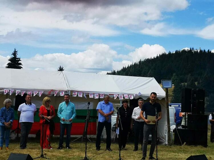 В съботния ден се проведоха традиционните събори в Мугла и на Хайдушки поляни 