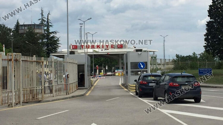 Снимката е тематична и архивна