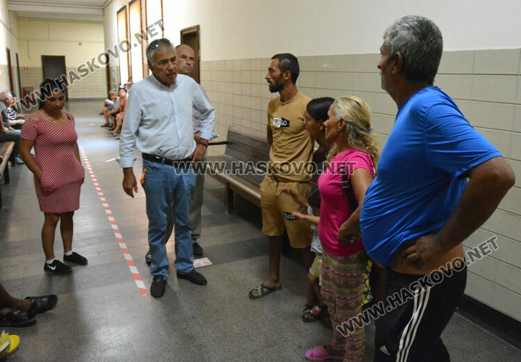 Отложиха дело за опит за убийство, тъй като пострадалият поиска адвокат