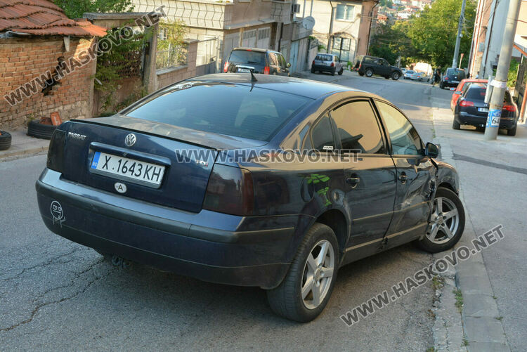 „Шкода“ не спази предимство и връхлетя върху „Фолксваген“