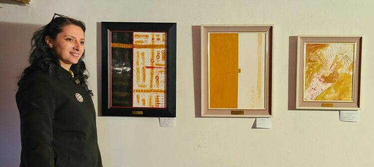 Xудожниците от гр. Кърджали :"Изкуството е вечност, запечатана във форма."      