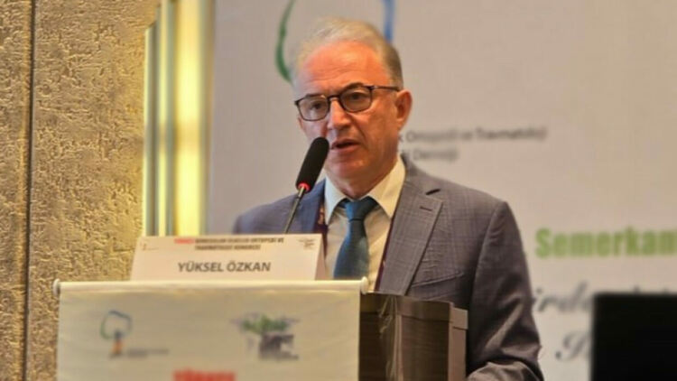 Проф.Юксел Йозкан