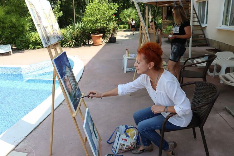 Известни художници ще рисуват „С Хасково в сърцето“