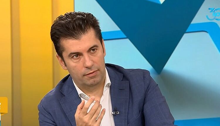 Кирил Петков