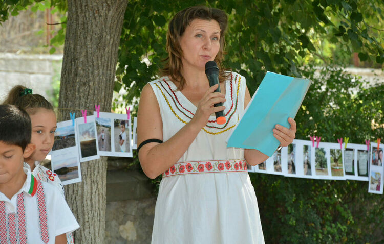 Претвориха любовта на децата към Бодрово във фотоизложба