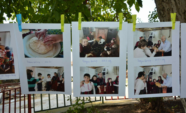 Претвориха любовта на децата към Бодрово във фотоизложба