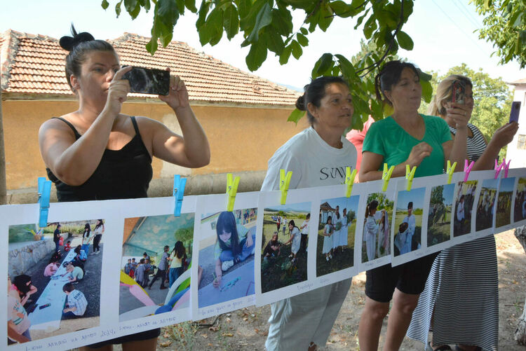 Претвориха любовта на децата към Бодрово във фотоизложба