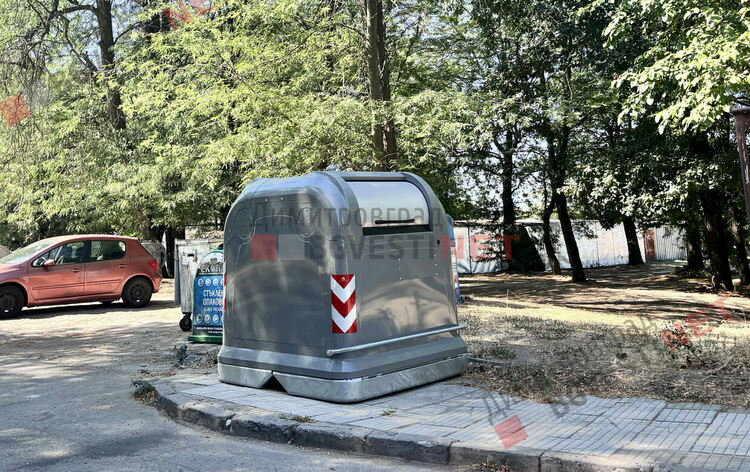 Нови контейнери за битови отпадъци разполагат в Димитровград