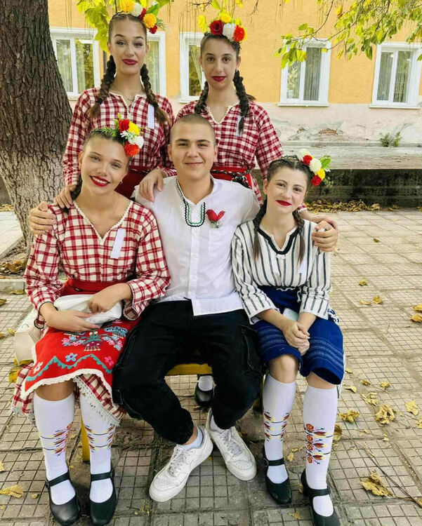 Концерт-спектакъл беляза началото на нова ера за читалището във Войводово след ремонта