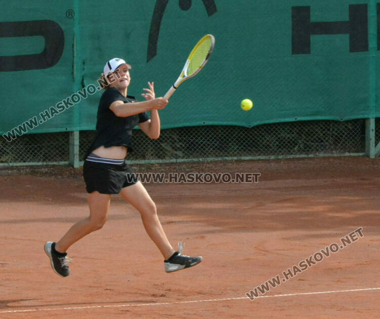Украинка и германка спечелиха титлата на двойки на турнира по тенис „Haskovo cup“
