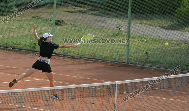Украинка и германка спечелиха титлата на двойки на турнира по тенис „Haskovo cup“