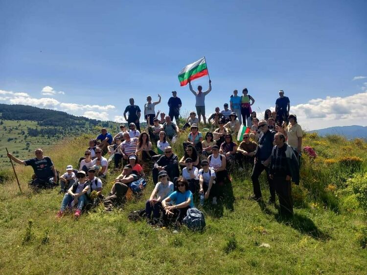 Източни техники за масажи и родопска каба гайда си дават среща високо в планината