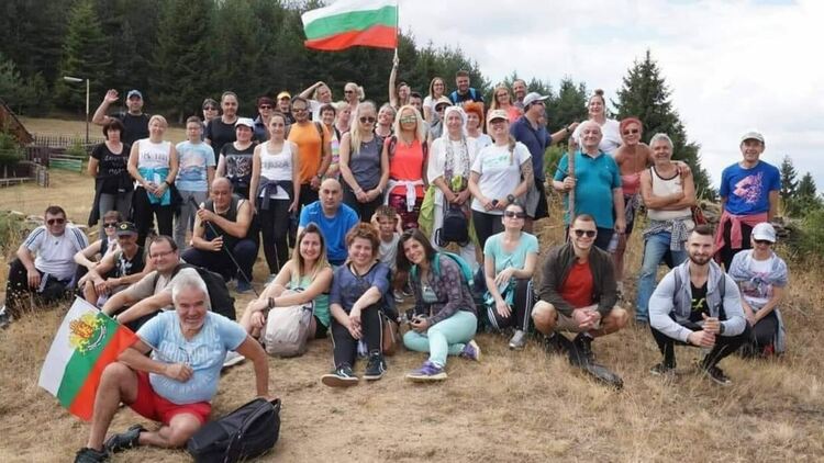 Източни техники за масажи и родопска каба гайда си дават среща високо в планината