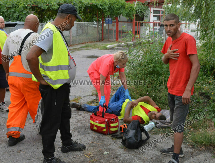7 души пострадаха при катастрофа между кола и камион на „АБ“