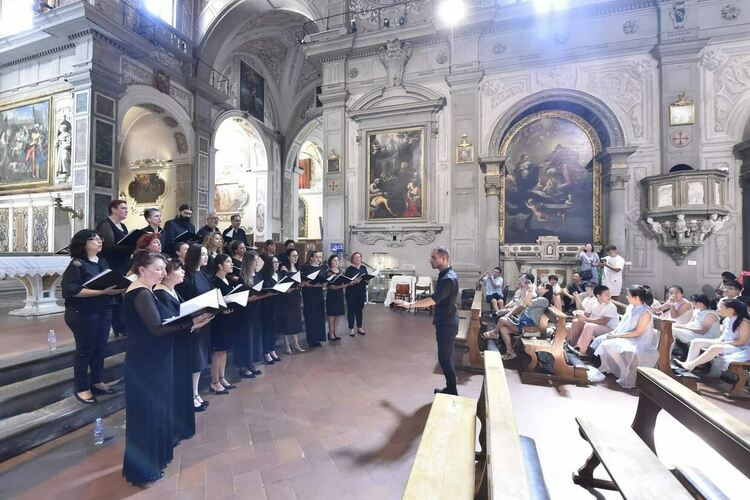 Хор „Родна песен“ със златен медал от фестивал във Флоренция