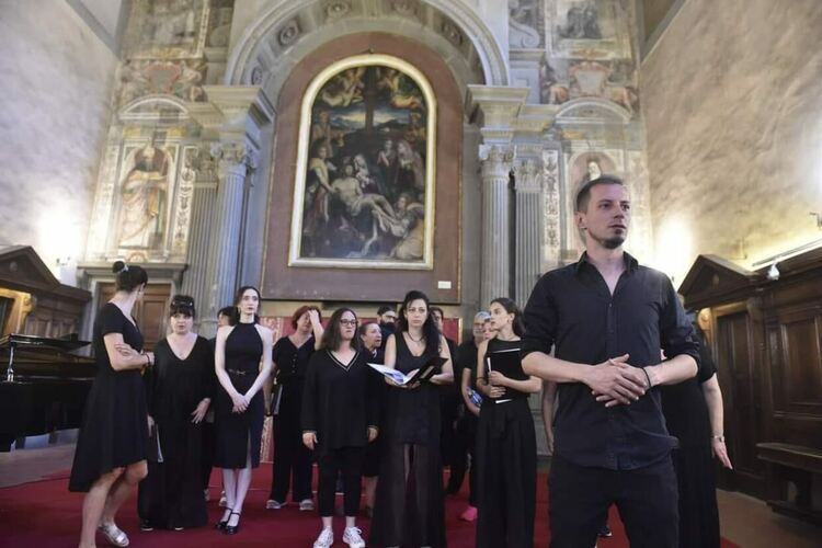 Хор „Родна песен“ със златен медал от фестивал във Флоренция