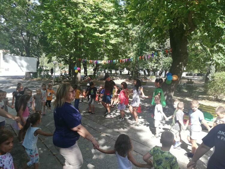 СОНИК СТАРТ закриха Лятната академия