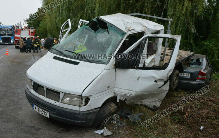 Осемте пострадали при катастрофите в Хасковско са освободени за домашно лечение