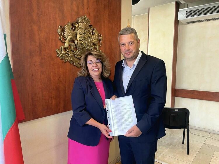 МРРБ отпусна над 4 200 000 лева за ремонт на пътища в Неделино