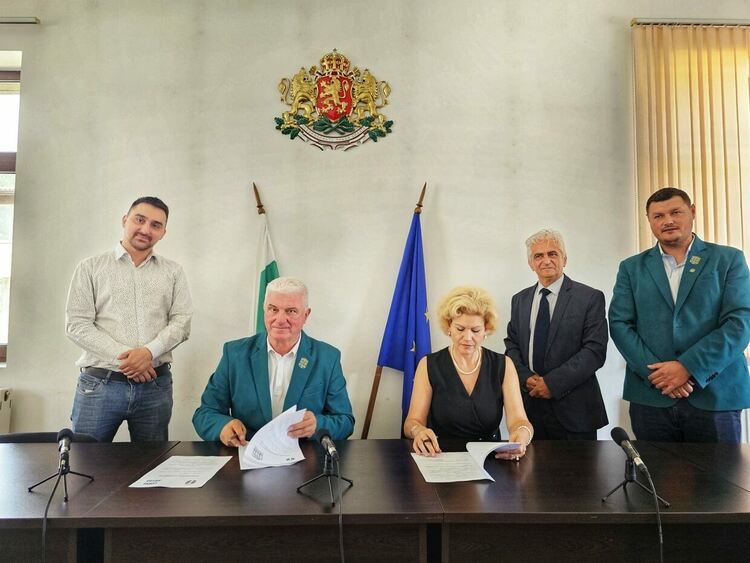 Висшето Училище по Агробизнес създаде  Център за дистанционно обучение в Чепеларе