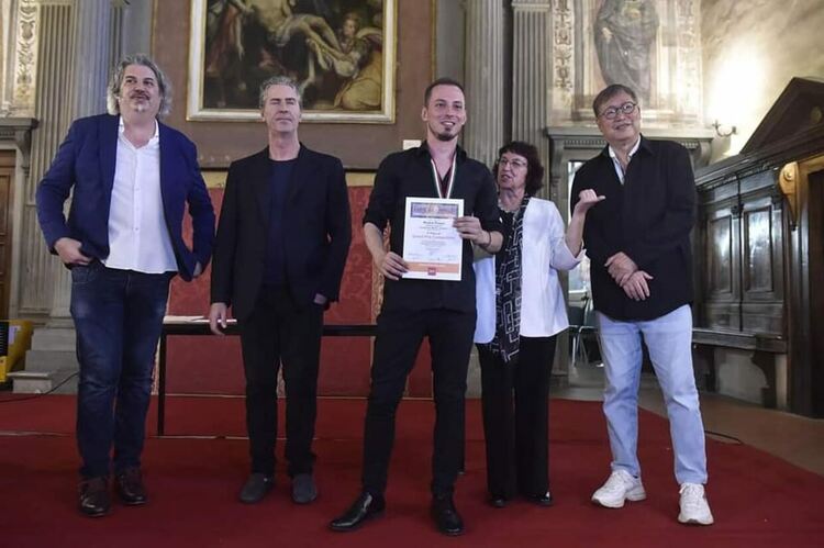 Хор „Родна песен“ със златен медал от фестивал във Флоренция