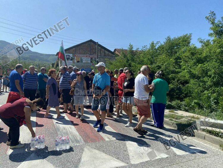 Днес в 12.00 часа жителите на Павелско ще блокират пътя Чепеларе- Асеновград / ОБНОВЕНА/