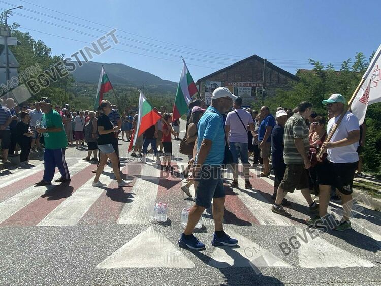 Днес в 12.00 часа жителите на Павелско ще блокират пътя Чепеларе- Асеновград / ОБНОВЕНА/