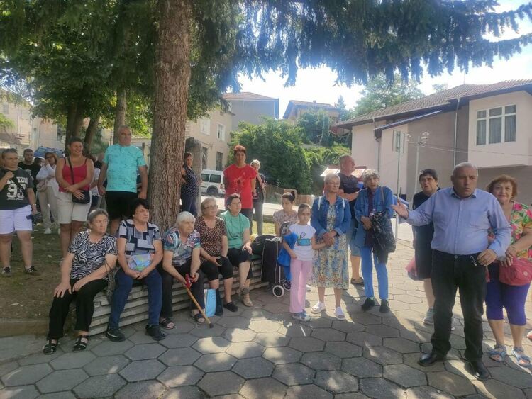 Днес в 12.00 часа жителите на Павелско ще блокират пътя Чепеларе- Асеновград / ОБНОВЕНА/