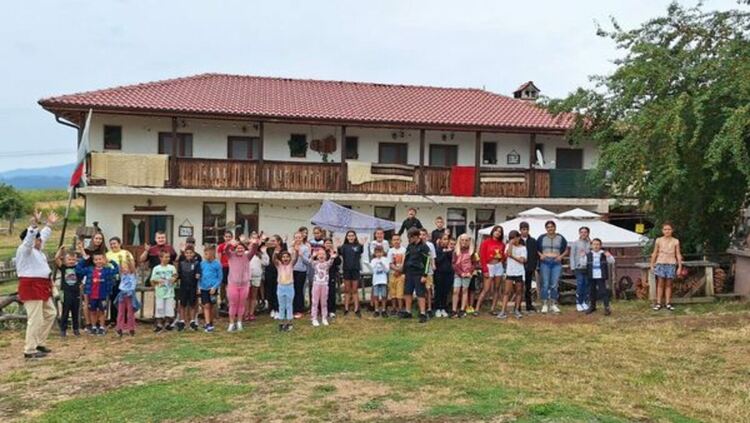 Над 150 деца от населените места в общината взеха участие в Лятна академия „Ваканция на село“