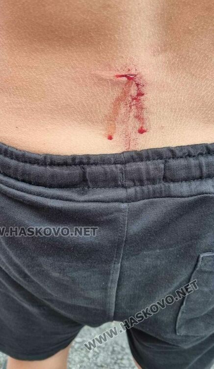 Майка: 11-годишен намушка с нож 13-годишния ми син