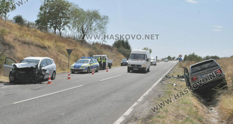 МВР: Водачът на БМВ-то е причинил катастрофата на околовръстния път край Хасково