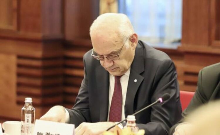 Председателят на КЕВР Иван Иванов.