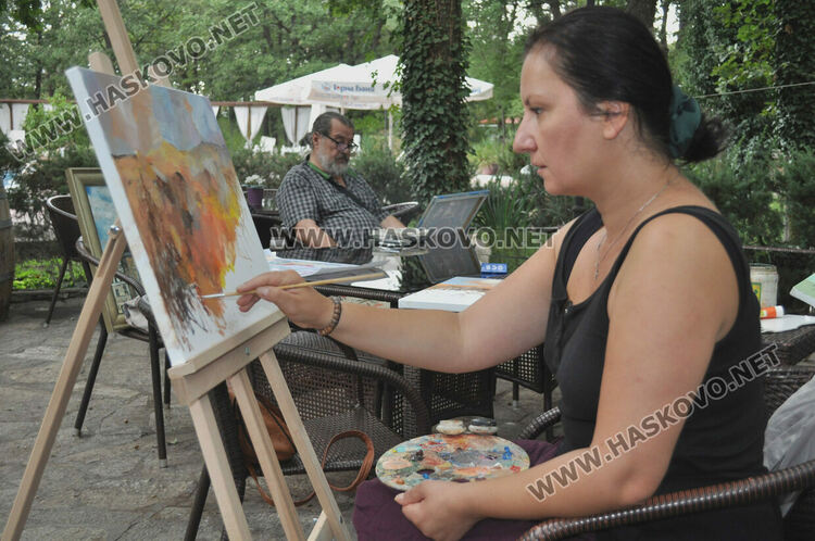 Хасково остава завинаги в сърцата на 8 творци