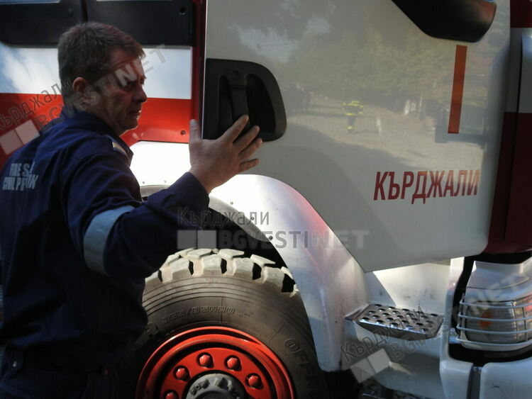 Огнеборци потушиха три пожара в Кърджалийско за ден,няма пострадали