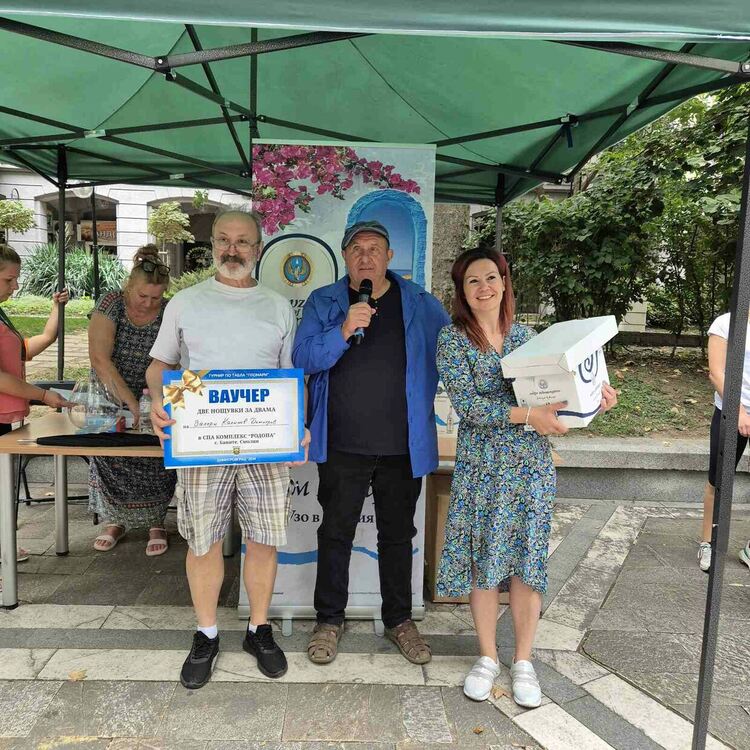 Валери Димитров - първи в турнир по табла в Димитровград