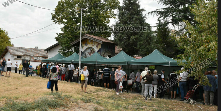 6 курбана даде кметът Иво Димов в Димитровград