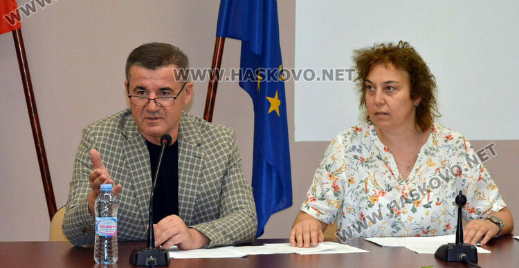 Две ДПС-та искат място в РИК за изборите, решава ЦИК