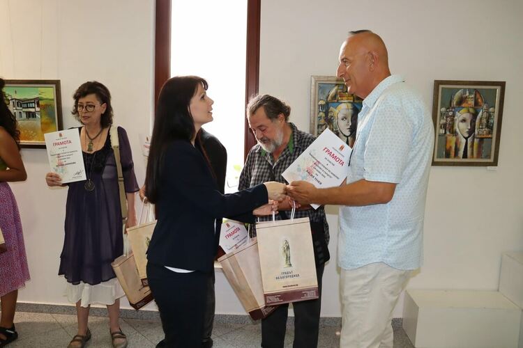 Платната от Националния пленер по живопис „С Хасково в сърцето“ ще вдъхновяват млади творци