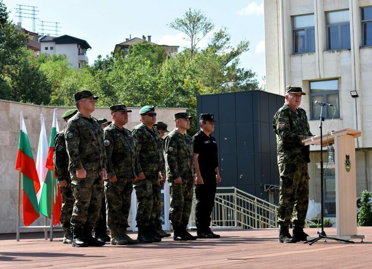 Асеновград изпрати контингент на мисия в Косово